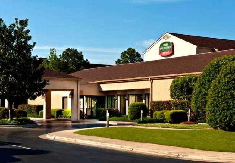 Hotel Courtyard By Marriott Fayetteville