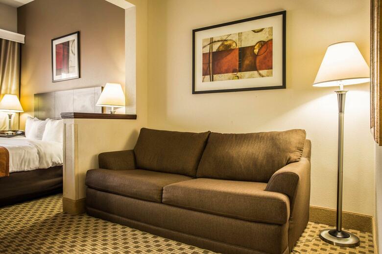 Hotel Comfort Suites Lumberton