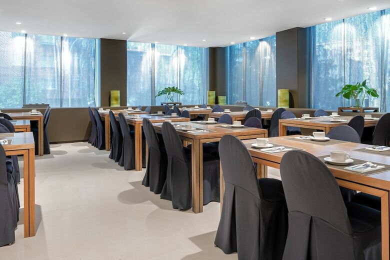 AC Hotel La Rioja By Marriott