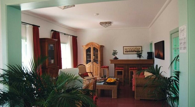 Hotel Casa Del Embajador