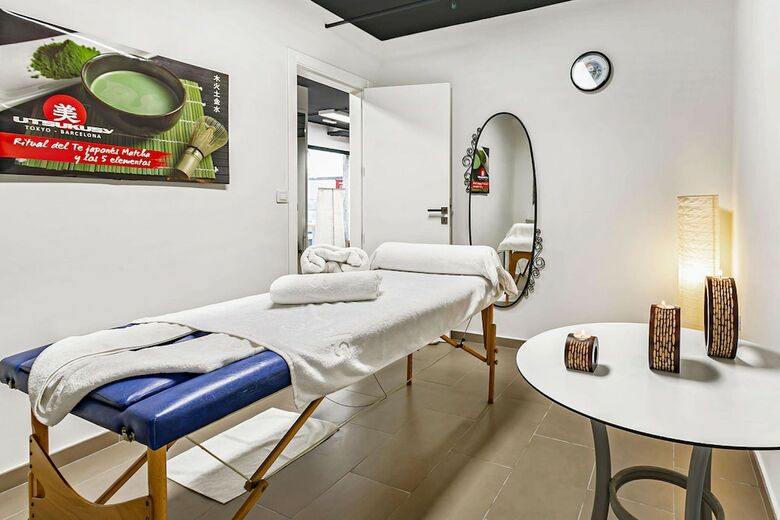 Aparthotel THB Flora