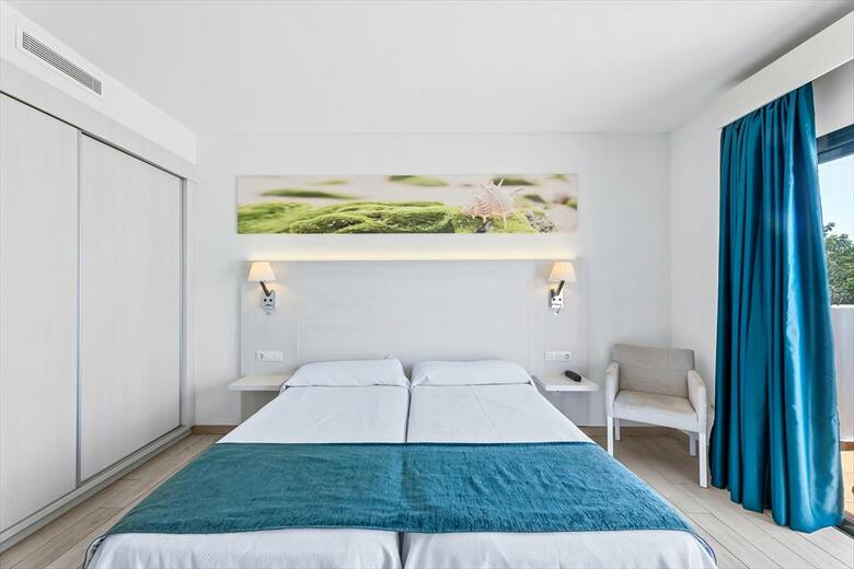 Aparthotel THB Flora