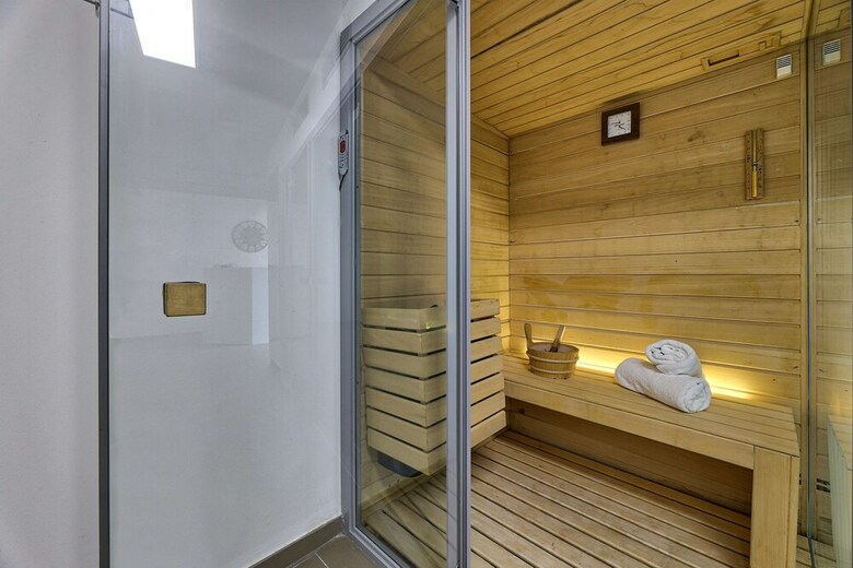 Aparthotel THB Flora