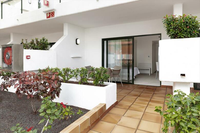 Aparthotel THB Flora