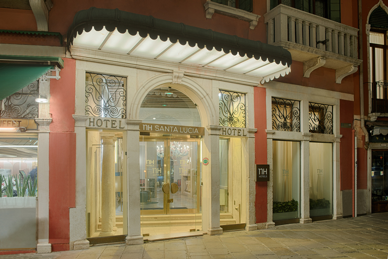 Hotel NH Venezia Santa Lucia