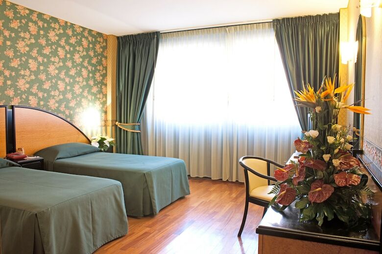 Giberti Hotel