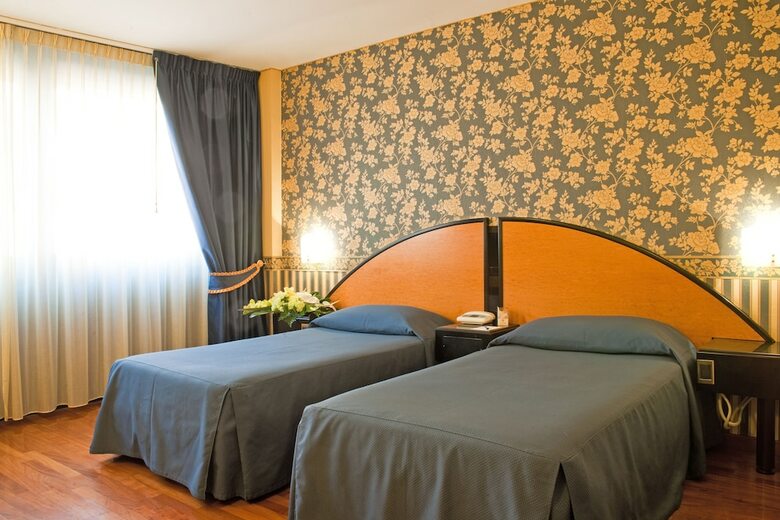 Giberti Hotel
