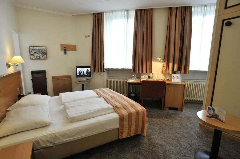 Hotel Golden Tulip Central Molitor