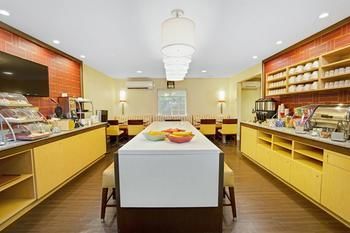Aparthotel Hawthorn Suites By Wyndham Cincinnati Blue Ash