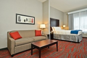 Hotel Holiday Inn Express & Suites Utica