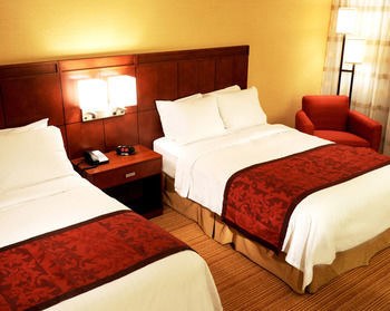 Hotel Courtyard By Marriott Albany Airport