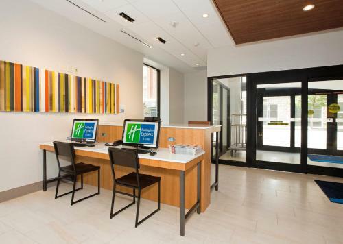 Hotel Holiday Inn Express & Suites Pittsburgh North Shore