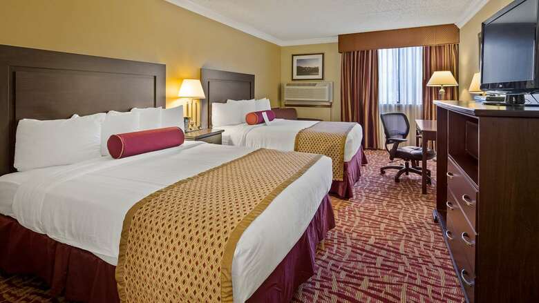 Best Western Genetti Hotel & Conference Center