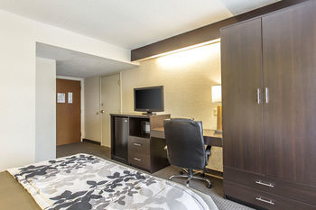 Motel Sleep Inn & Suites