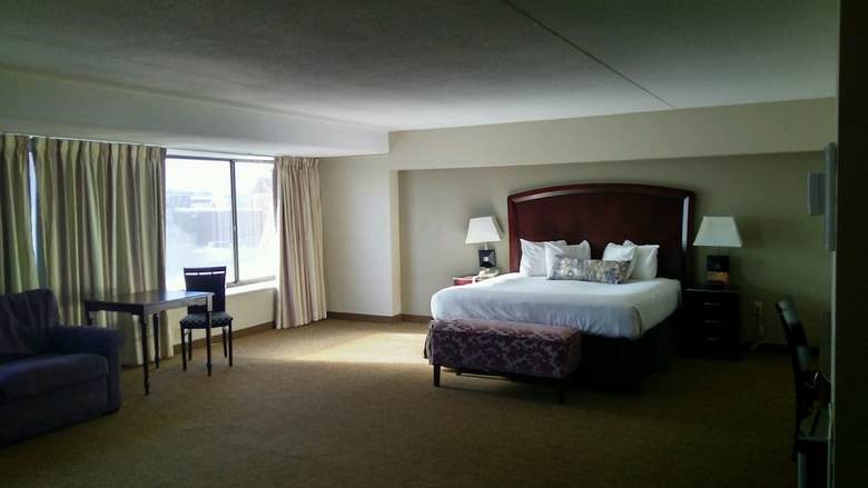 Avalon Hotel & Conference Center