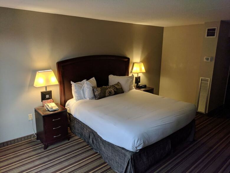 Avalon Hotel & Conference Center
