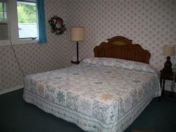 Hostal Swiss Inn & Restaurant