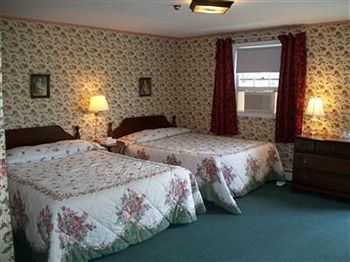 Hostal Swiss Inn & Restaurant