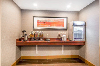 Motel Comfort Inn & Suites