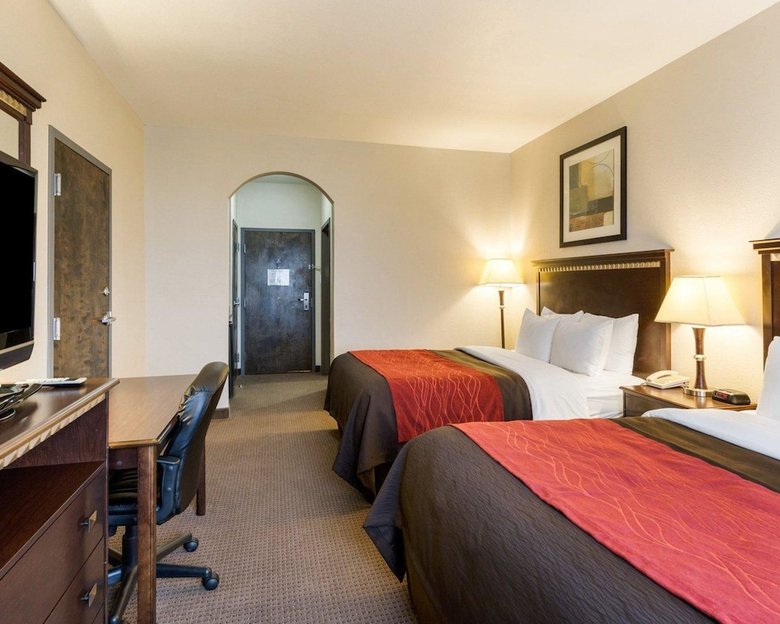 Hotel Comfort Inn And Suites Winnie