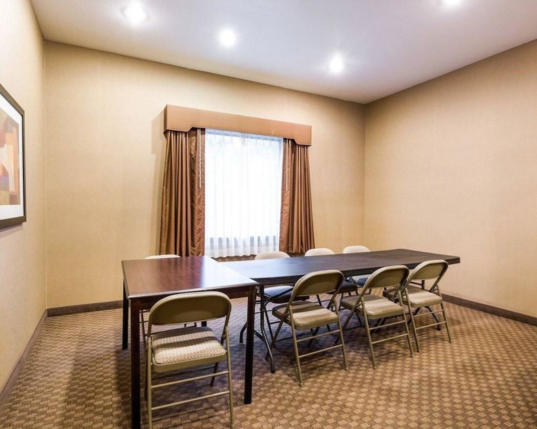 Hotel Comfort Inn And Suites Winnie