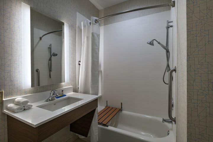 Holiday Inn Express Hotel & Suites Cedar Park