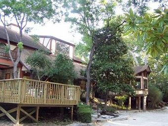 Creekhaven Inn Bed & Breakfast