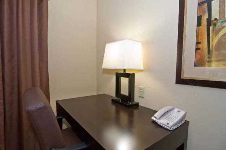 Hotel Best Western Bastrop Pines Inn