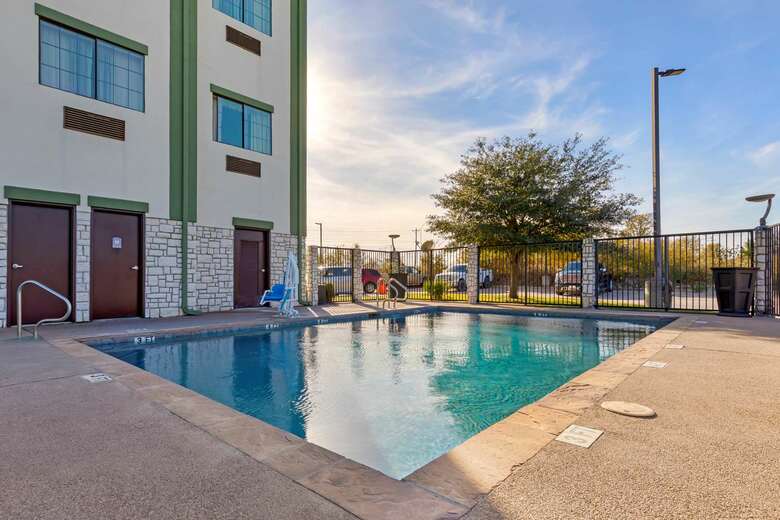 Hotel Best Western Plus La Grange Inn & Suites