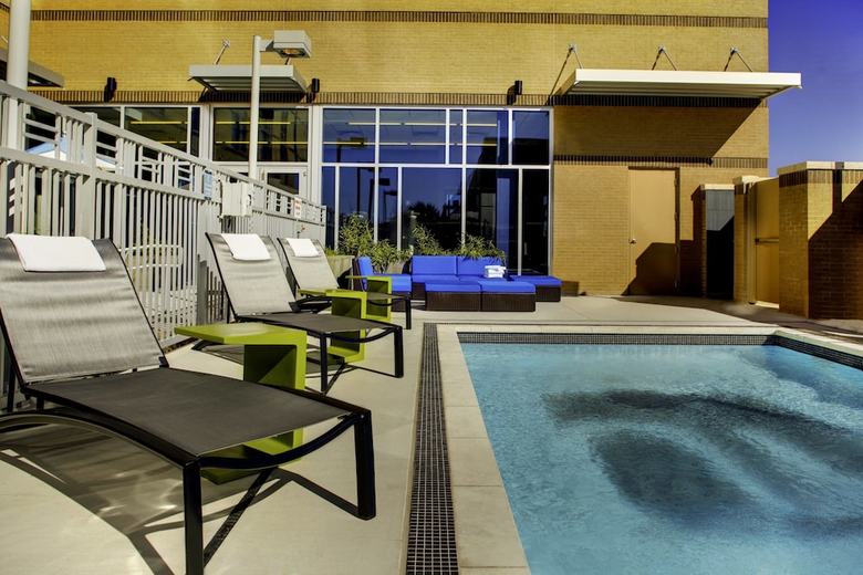 Hotel Aloft Austin At The Domain