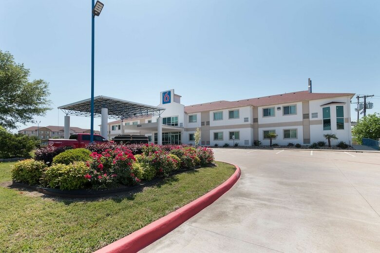 Hotel Motel 6 Hillsboro