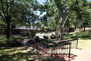 Magnuson Grand Hotel And Conference Center Tyler