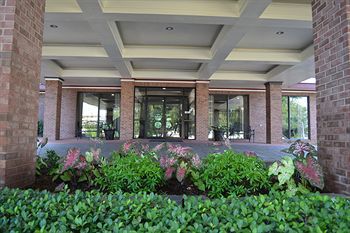 Magnuson Grand Hotel And Conference Center Tyler