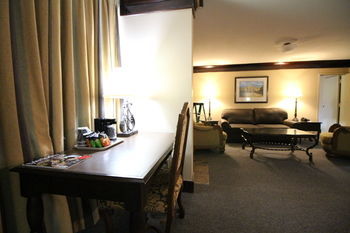 Magnuson Grand Hotel And Conference Center Tyler