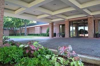 Magnuson Grand Hotel And Conference Center Tyler