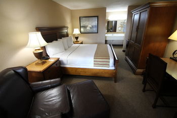Magnuson Grand Hotel And Conference Center Tyler