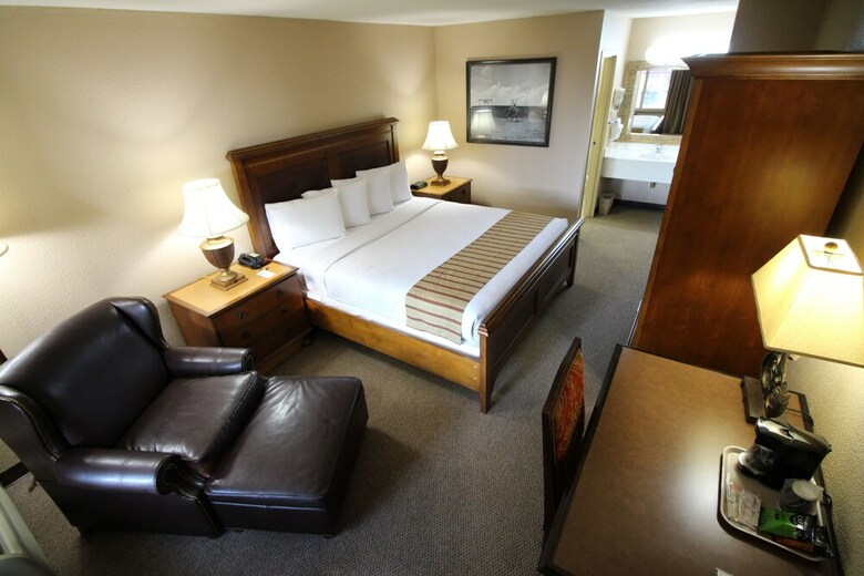 Magnuson Grand Hotel And Conference Center Tyler