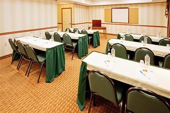 Holiday Inn Express Hotel & Suites Frackville