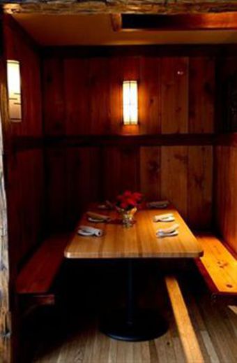 Hostal Camelot Restaurant & Inn