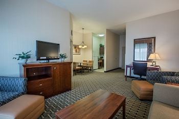 Hotel Holiday Inn Express Meadville (i-79 Exit 147a)