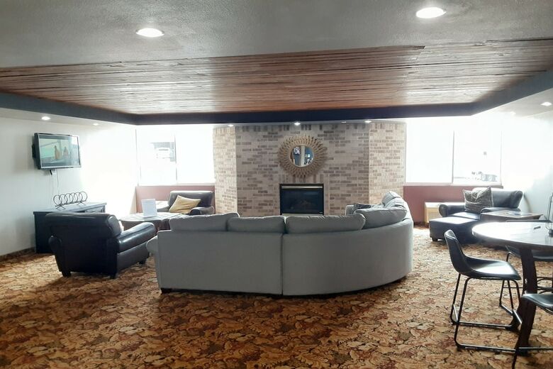 Hotel Dakotah Lodge