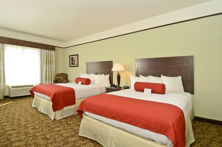 Hotel Best Western Plus Emory At Lake Fork Inn & Suites