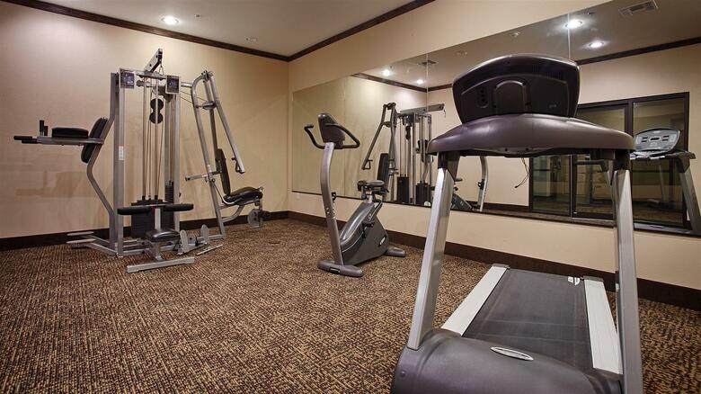 Hotel Best Western Plus Emory At Lake Fork Inn & Suites