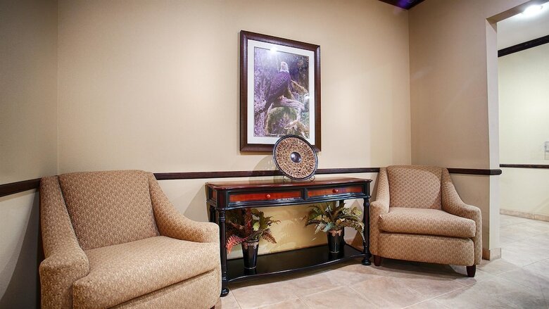 Hotel Best Western Plus Emory At Lake Fork Inn & Suites