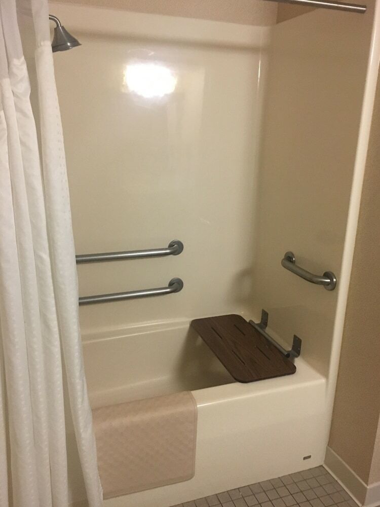 Hotel Mountain Inn & Suites