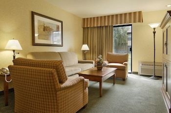Red Lion Hotel Columbia Center Kennewick