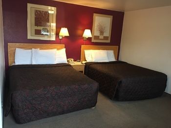 Motel Rodeway Inn & Suites