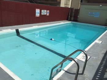 Motel Rodeway Inn & Suites