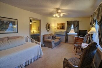 Bed & Breakfast Blue Mountain Mist Country Inn