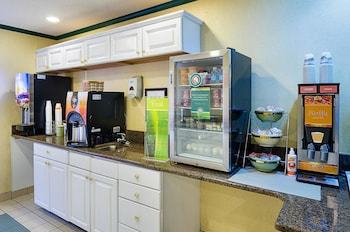 Hotel Comfort Inn